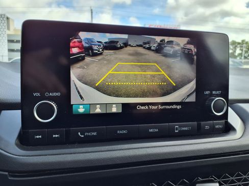 Used 2023 Honda Accord EX image 6