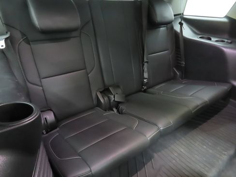 Used 2020 GMC Yukon SLT AWD/4WD image 24