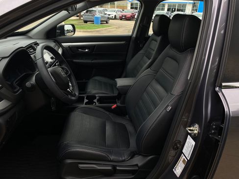 Used 2020 Honda CR-V LX image 10