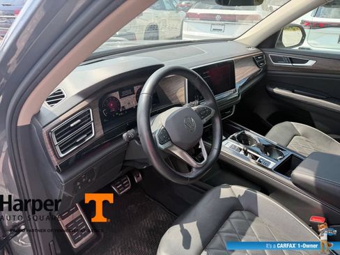 Used 2024 Volkswagen Atlas SEL Premium R-Line AWD/4WD image 14