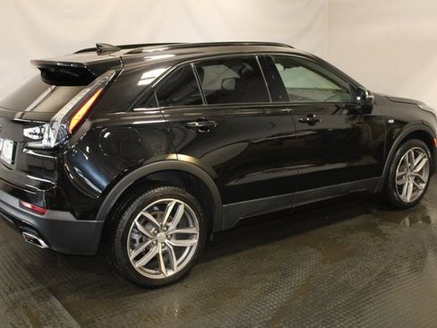 Certified 2023 Cadillac XT4 Sport w/ Cold Weather Package image 5