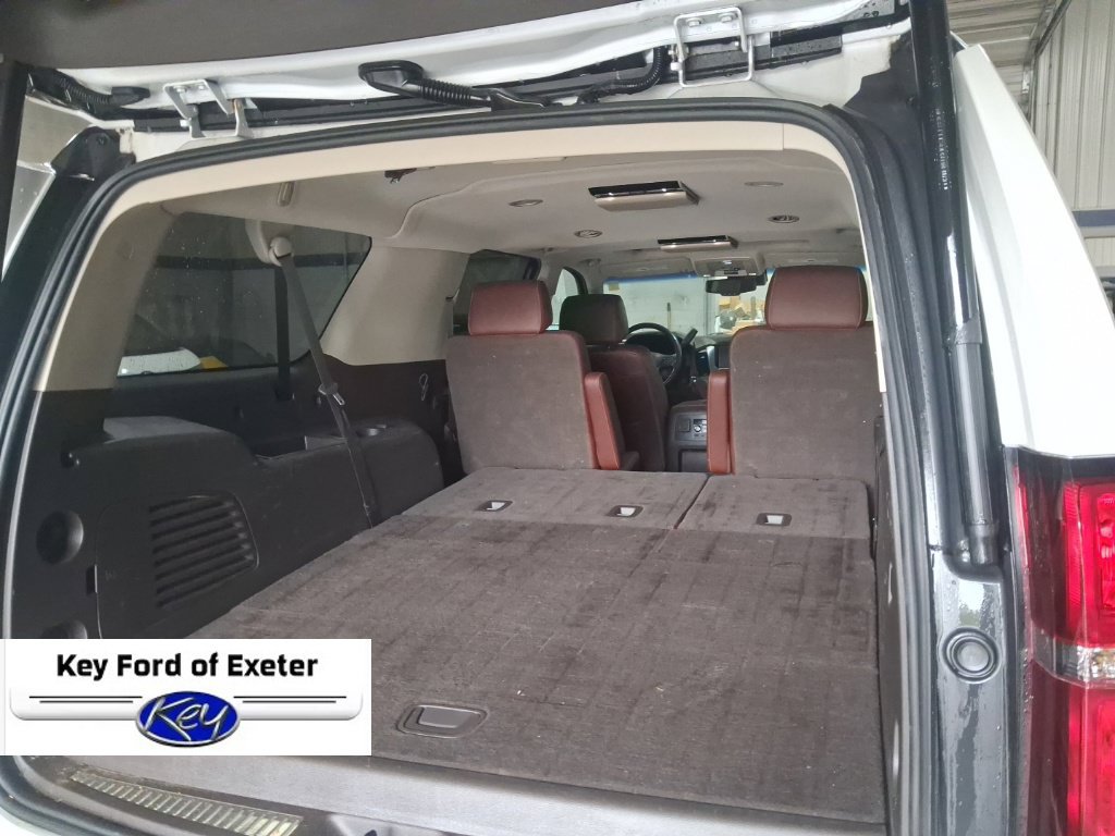 Used 2019 Chevrolet Suburban Premier AWD/4WD image 35