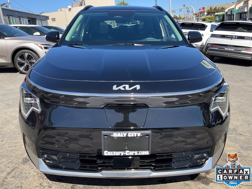 Used 2025 Kia Niro Wave FWD image 2