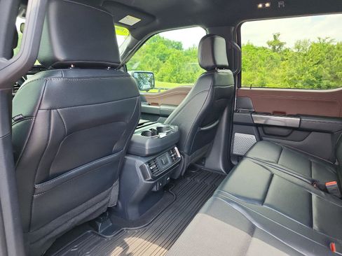 Used 2023 Ford F150 Lariat AWD/4WD image 12