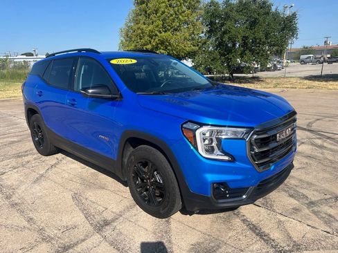 Used 2024 GMC Terrain AT4 w/ Tech Package AWD/4WD image 22