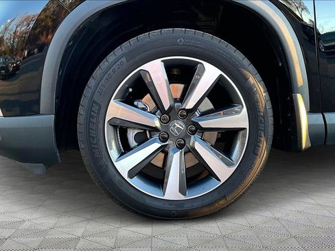 Used 2025 Honda Pilot Touring image 24