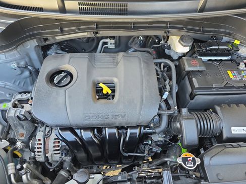 Certified 2024 Kia Soul LX w/ Option Group 015 image 28