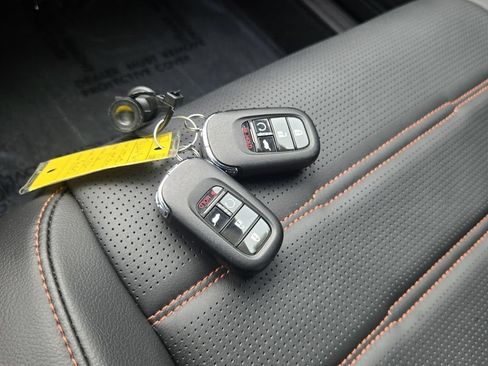 Used 2025 Honda CR-V Sport-L image 19