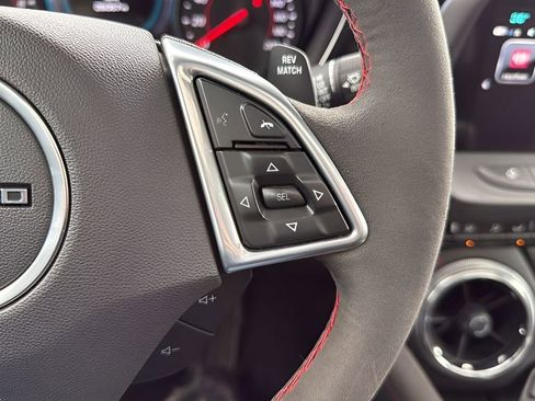 Used 2017 Chevrolet Camaro ZL1 image 25