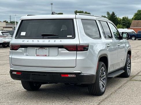 New 2025 Jeep Wagoneer 4WD w/ Premium Group I image 3