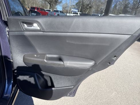 Used 2020 Kia Sportage S image 31