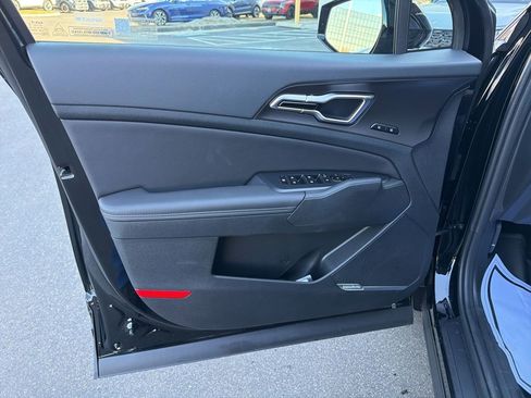 New 2026 Kia Sportage SX image 29
