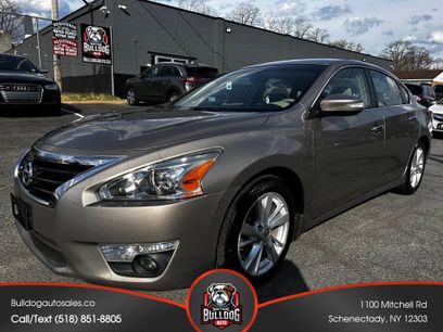 Used 2013 Nissan Altima 2.5 SV w/ 2.5SV Convenience Pkg