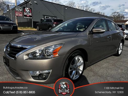Used 2013 Nissan Altima 2.5 SV w/ 2.5SV Convenience Pkg image 1