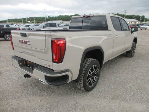 New 2026 GMC Sierra 1500 AT4 w/ AT4 Premium Package AWD/4WD image 4