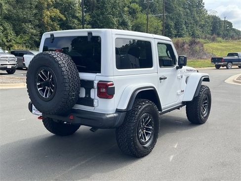 New 2025 Jeep Wrangler Rubicon image 13
