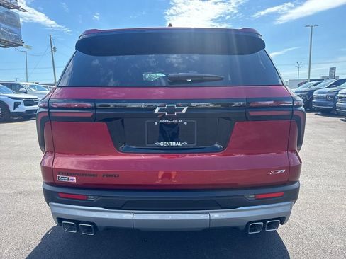 New 2026 Chevrolet Traverse Z71 w/ Driver Confidence Package AWD/4WD image 5