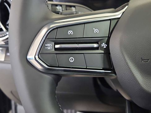 New 2026 Chevrolet Equinox LT w/ Convenience Package II AWD/4WD image 10
