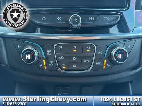 Used 2022 Chevrolet Traverse Premier w/ Redline Edition image 23