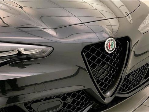 Used 2024 Alfa Romeo Giulia Quadrifoglio w/ Active Assist Plus Package image 28