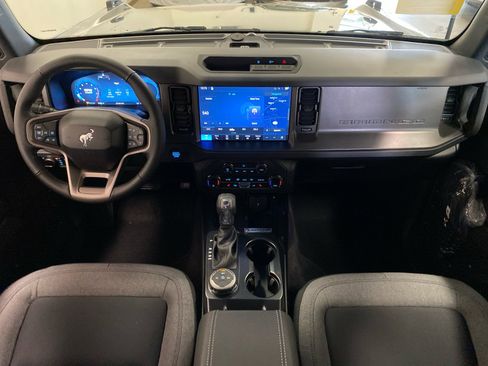 New 2026 Ford Bronco Big Bend image 10