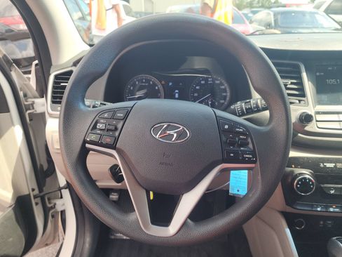 Used 2018 Hyundai Tucson SEL FWD image 4