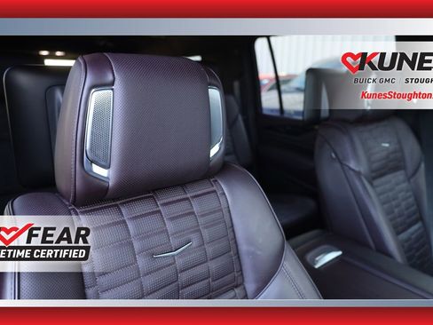 Used 2024 Cadillac Escalade ESV Sport Platinum w/ LPO, ONYX Package image 16