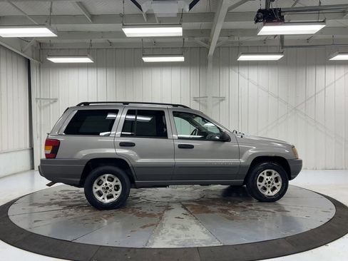 Used 2002 Jeep Grand Cherokee Sport image 9