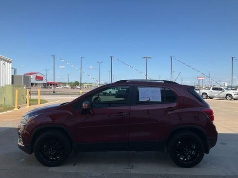 Used 2022 Chevrolet Trax LT w/ Sport Edition AWD/4WD image 28