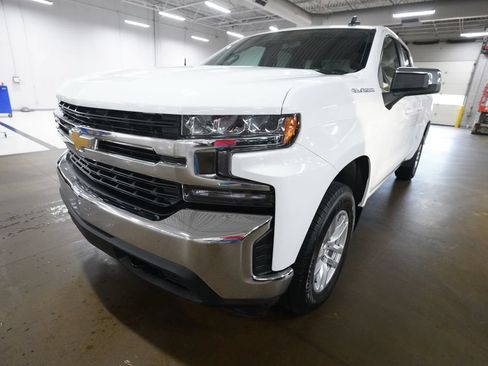 Used 2021 Chevrolet Silverado 1500 LT w/ Max Trailering Package AWD/4WD image 12