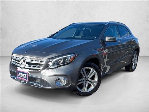 Used 2019 Mercedes-Benz GLA 250 4MATIC image 1