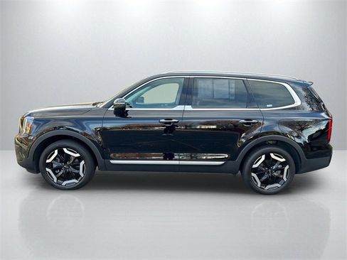 Used 2023 Kia Telluride S w/ S Sunroof Package image 4
