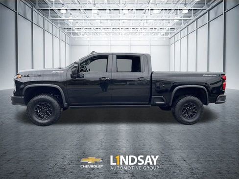 Used 2025 Chevrolet Silverado 2500 ZR2 w/ ZR2 Bison Edition image 5
