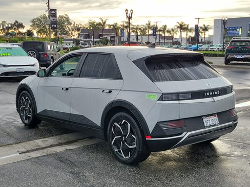 Certified 2023 Hyundai Ioniq 5 SEL w/ Cargo Package image 29