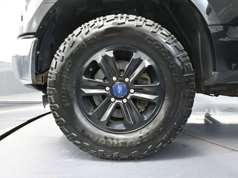 Used 2015 Ford F150 XLT AWD/4WD image 16