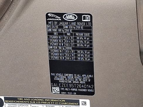 New 2026 Land Rover Defender 110 AWD/4WD image 19