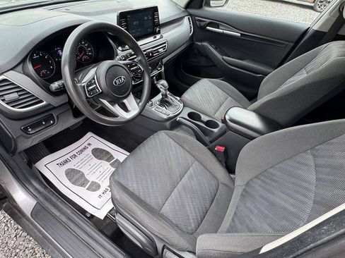 Used 2021 Kia Seltos LX AWD/4WD image 9