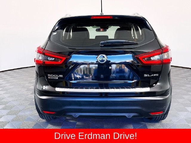 Used 2022 Nissan Rogue Sport SL w/ Premium Package AWD/4WD image 22