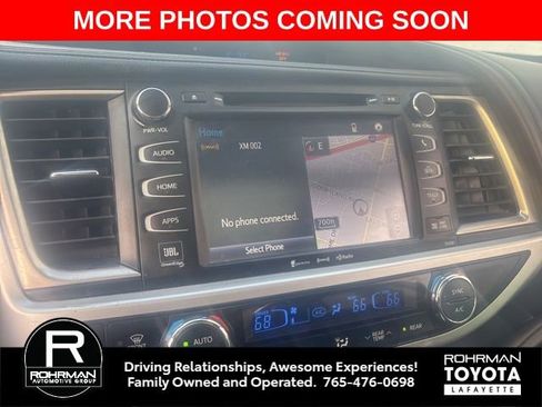 Used 2016 Toyota Highlander Limited Platinum image 9