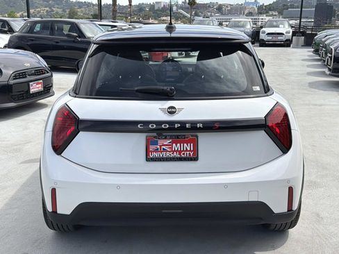 New 2026 MINI Cooper S FWD image 4
