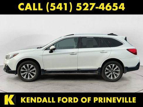 Used 2019 Subaru Outback 3.6R Touring image 2