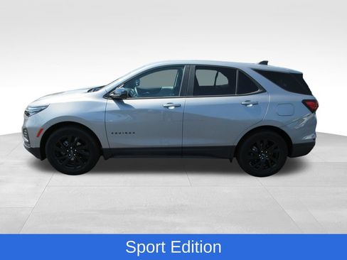 Certified 2024 Chevrolet Equinox LS FWD image 2