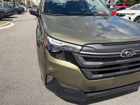 Used 2026 Subaru Forester Premium AWD/4WD image 13