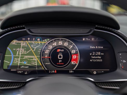 Used 2017 Audi R8 V10 image 23