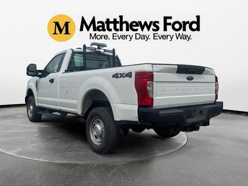 Used 2022 Ford F250 XL w/ Power Equipment Group AWD/4WD image 3