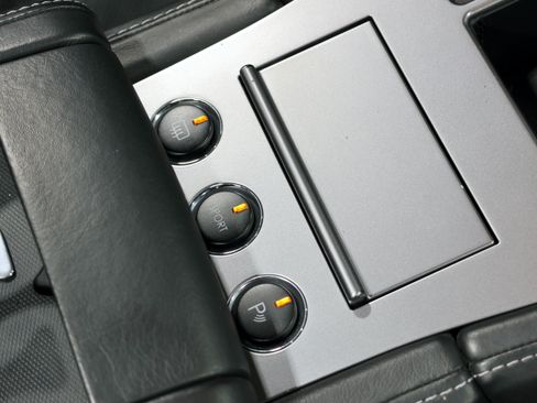 Used 2008 Aston Martin DB9 Volante RWD image 55