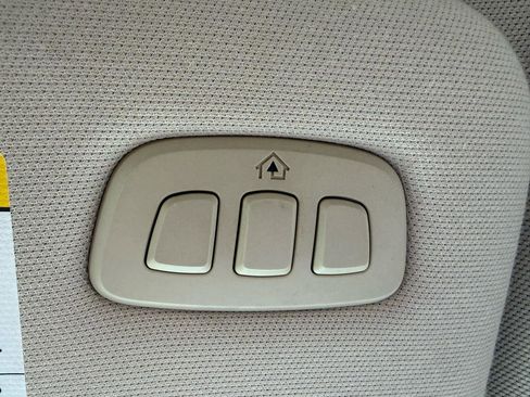 Used 2020 Ford Explorer Limited w/ Class III Trailer Tow Package image 39