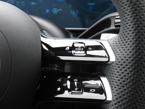 New 2026 Mercedes-Benz GLC 300 4MATIC image 27