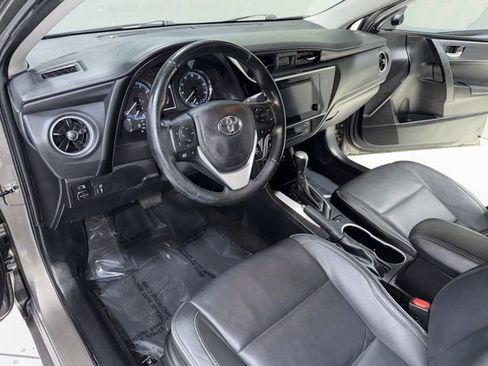 Used 2019 Toyota Corolla XLE w/ Carpet Mat Package (TMS) image 13