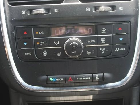 Used 2019 Dodge Grand Caravan GT FWD image 15